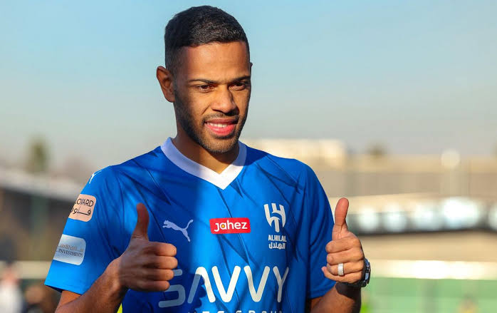 شكوى إلى «فيفا».. الهلال يتحرك ضد لودي
